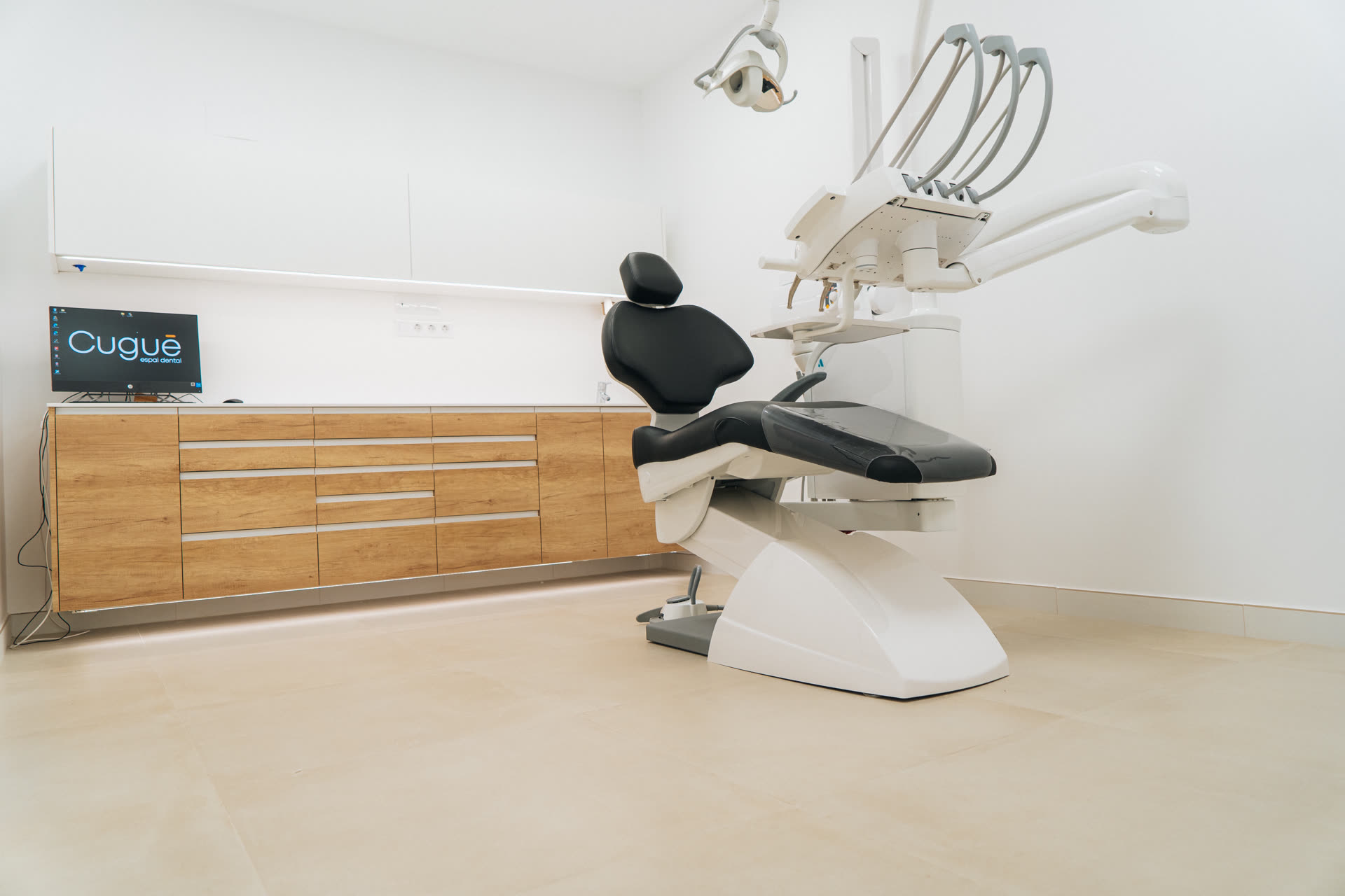 Clínica Cugue Espai Dental, cerca de Manresa